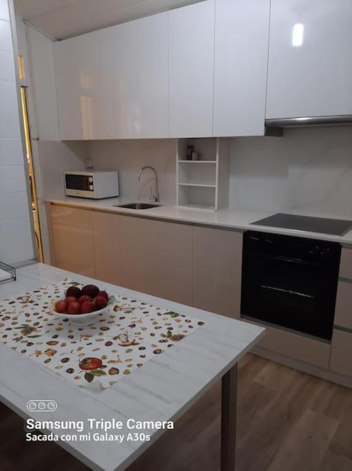 Piso Con Preciosas Vistas De Vigo Apartment Exterior foto